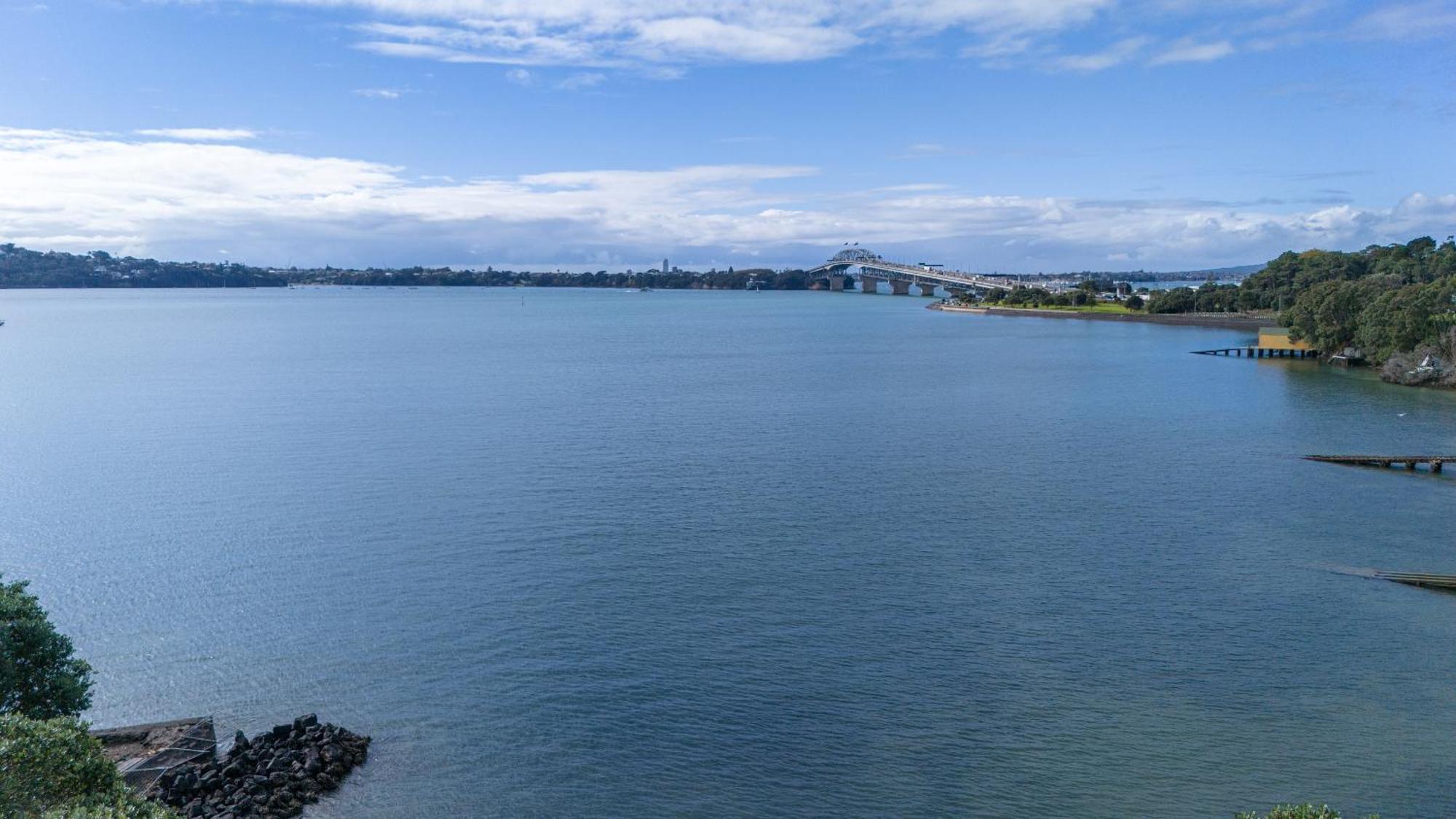 Villa Sentinel Beach House - Auckland Holiday Retreat Exterior foto